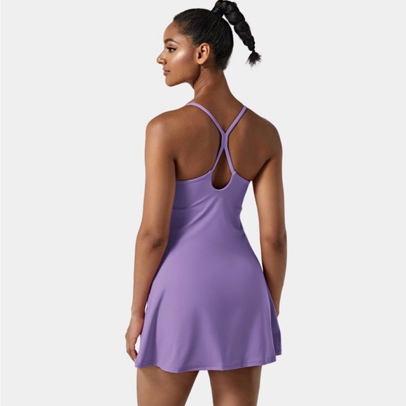 Cute Halara Dress - never worn - Picture 3 of 3